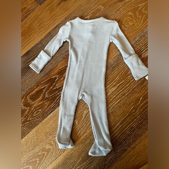 Spearmint love tie dye and blue waffle organic cotton sleeper NWOT! - Picture 7 of 8